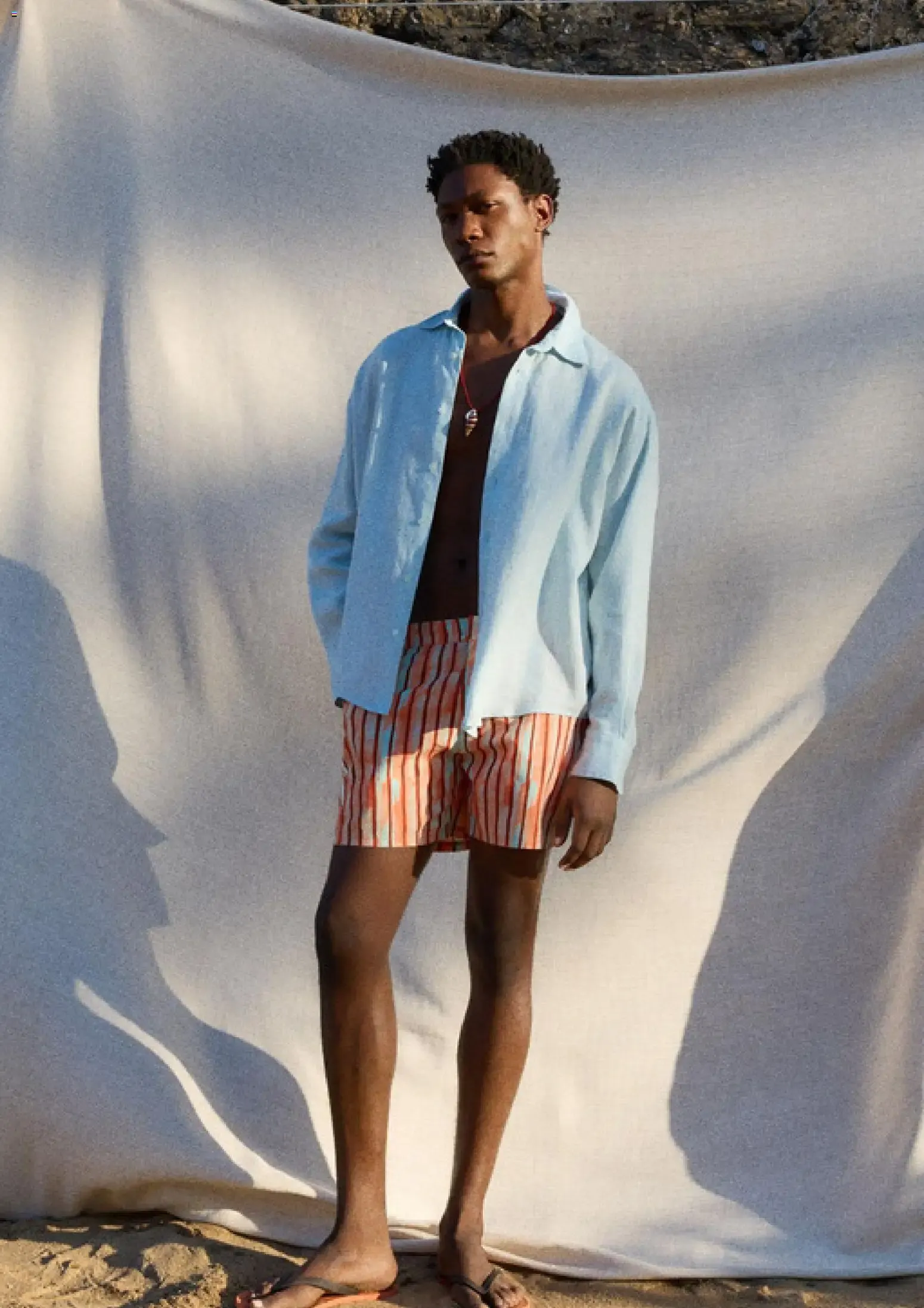 Folheto Zara New In Men » de 01/06/2026 - 30/06/2026 de 1 de junho até 30 de junho 2026 - Pagina 4