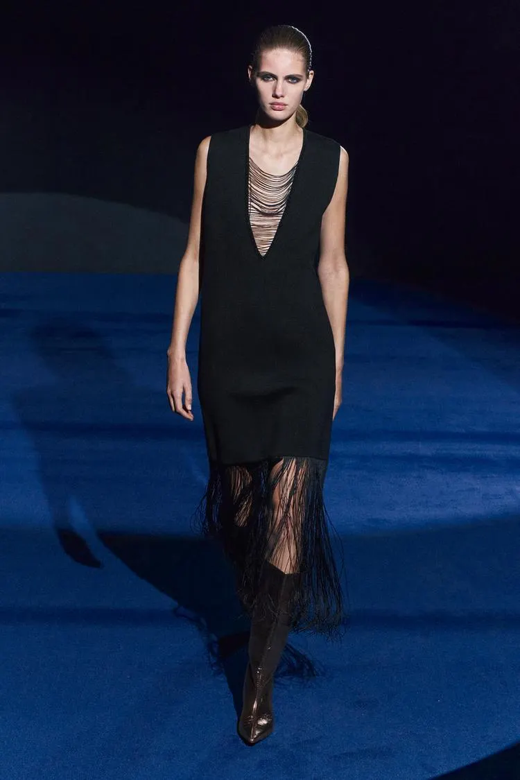 VESTIDO PUNTO FLECOS