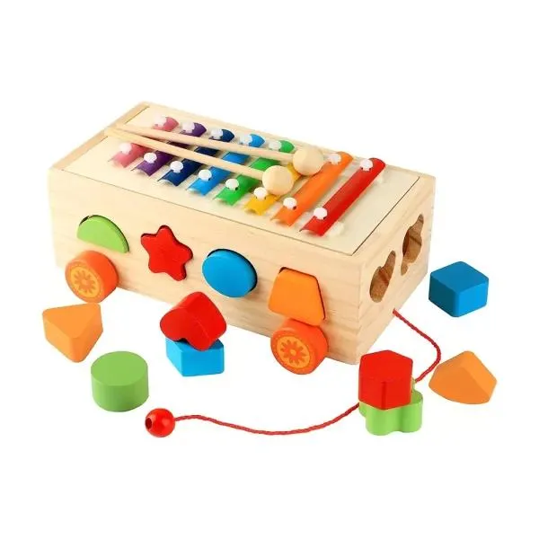 LOVE CARRO DE ENCASTRE DE MADERA CON XILOFON MA03