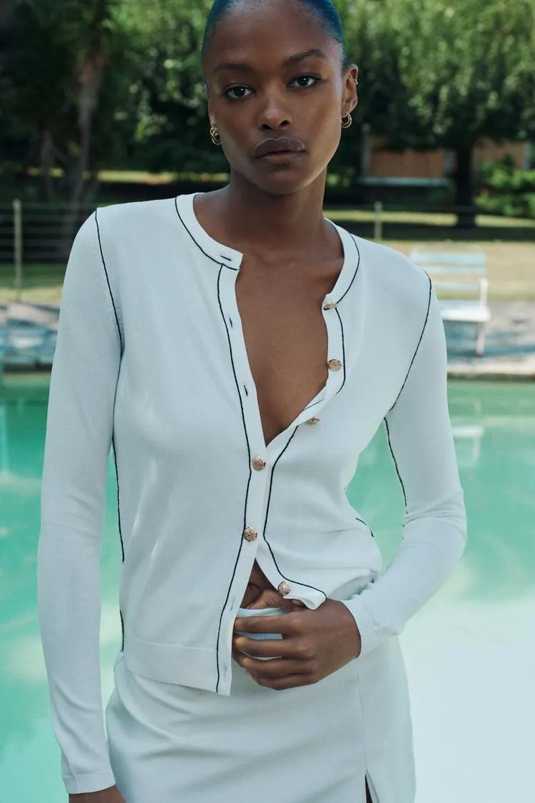 CHAQUETA PUNTO LISO VIVOS CONTRASTE