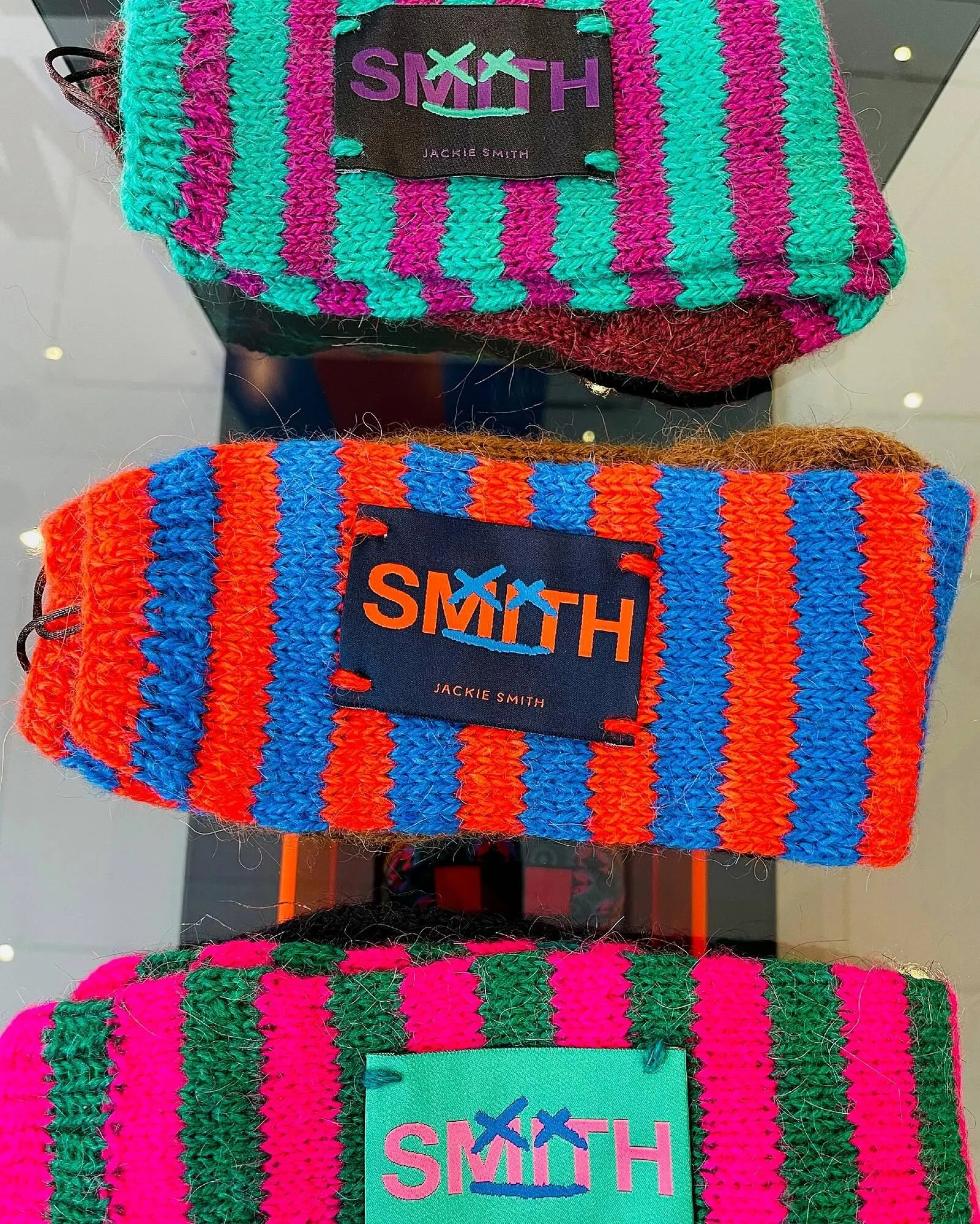 Ofertas de Catálogo Jackie Smith 7 de mayo al 13 de mayo 2025 - Página 4 del catálogo