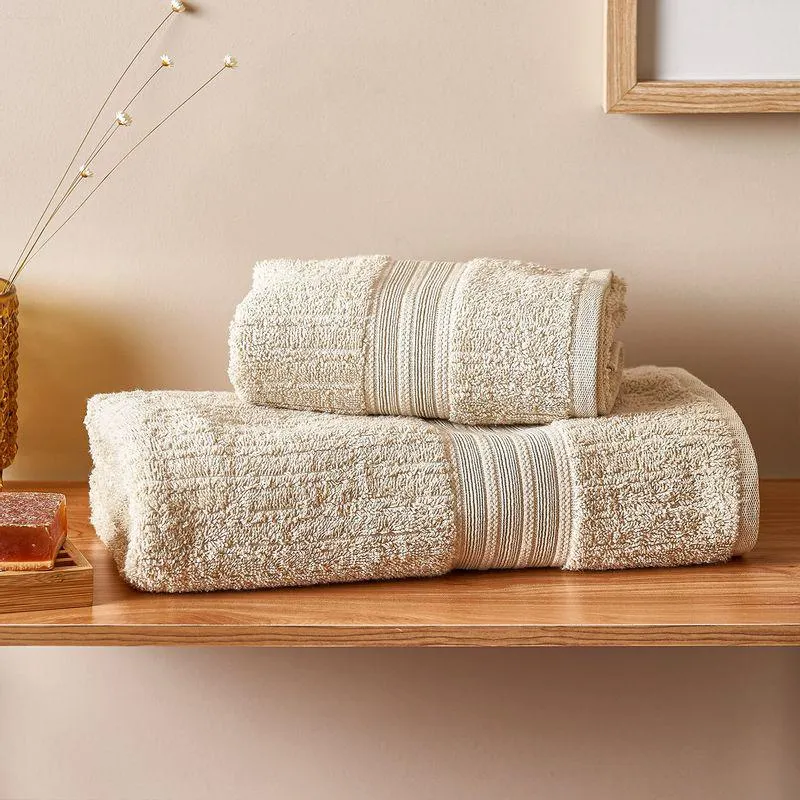 Juego de Toalla y Toallón Liso Hilo Peinado