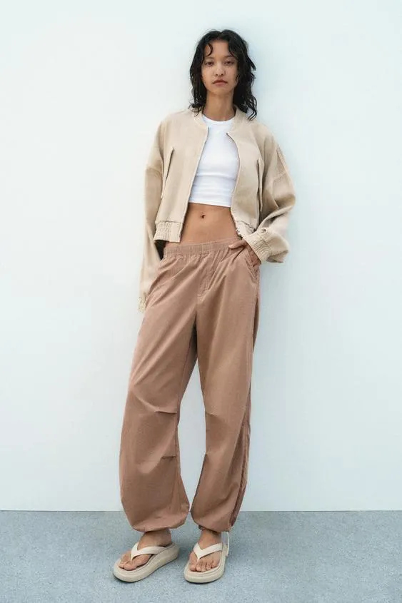 PANTALÓN PARACHUTE CON NYLON