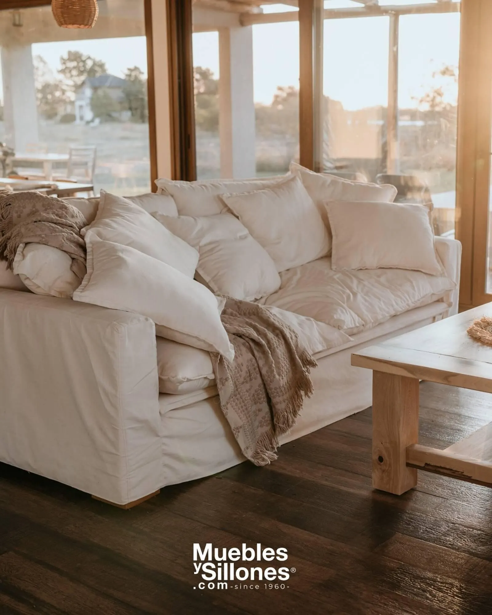 Ofertas de Catálogo Muebles y Sillones.com 3 de enero al 9 de enero 2026 - Página 1 del catálogo