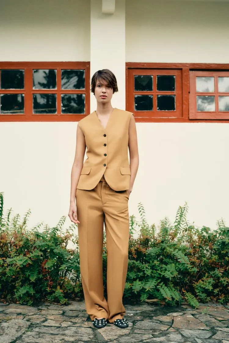 CHALECO CON LINO ZW COLLECTION