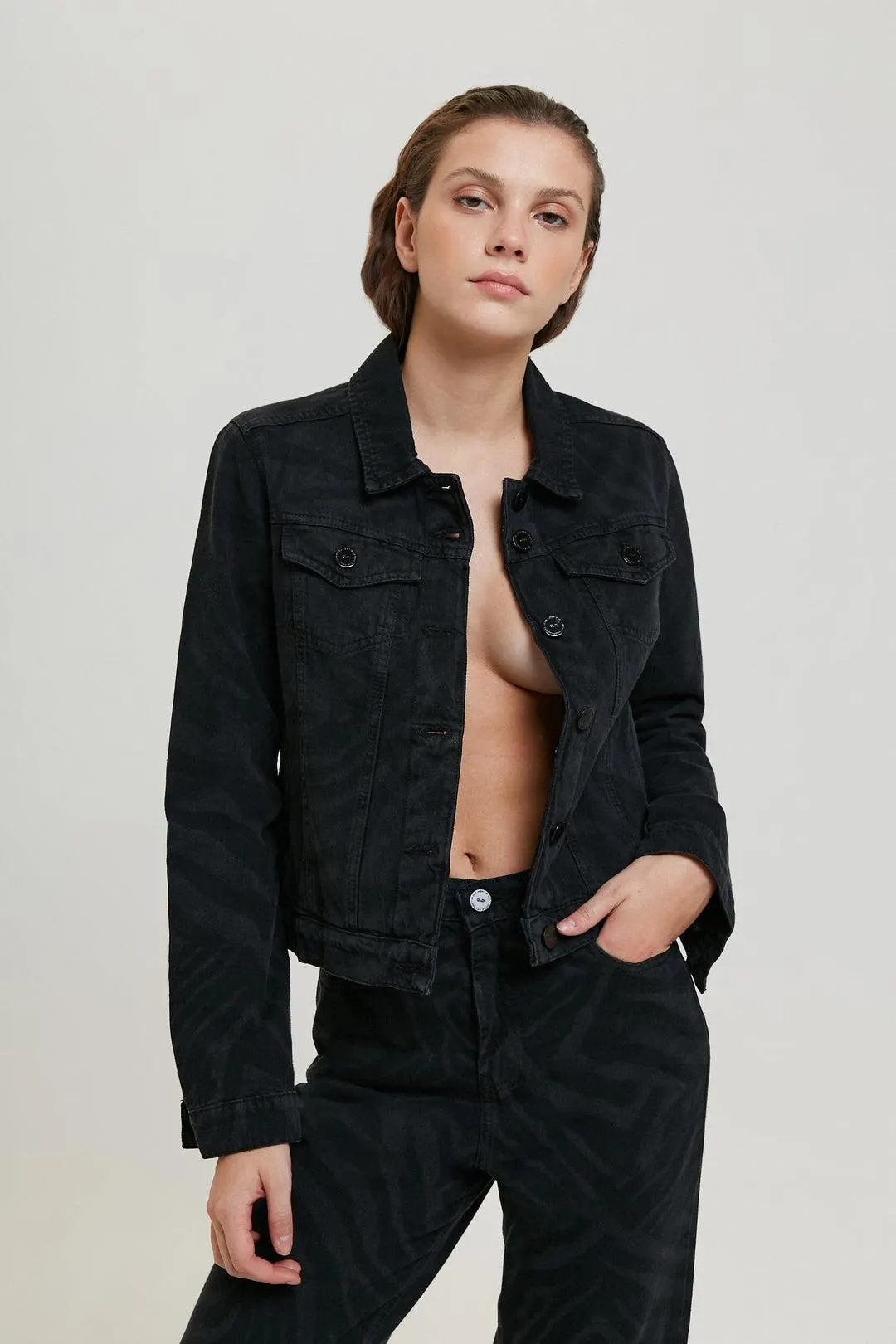 Campera Animal - Negro