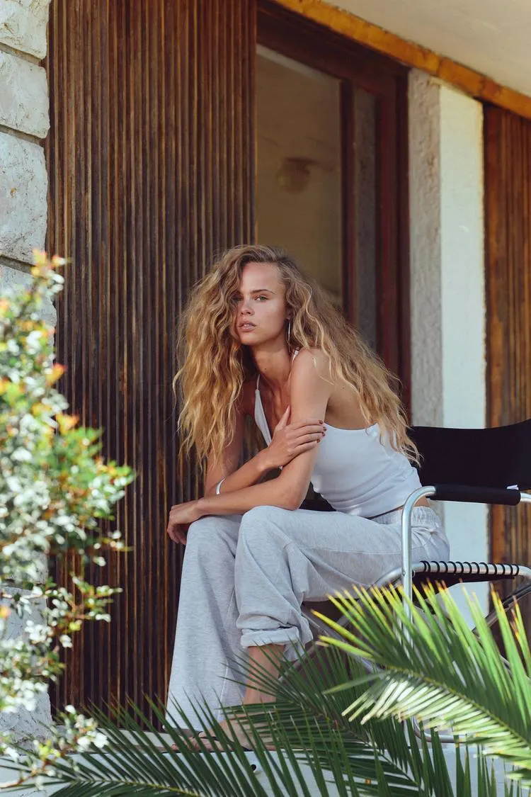 TOP HALTER TIRA ESPALDA