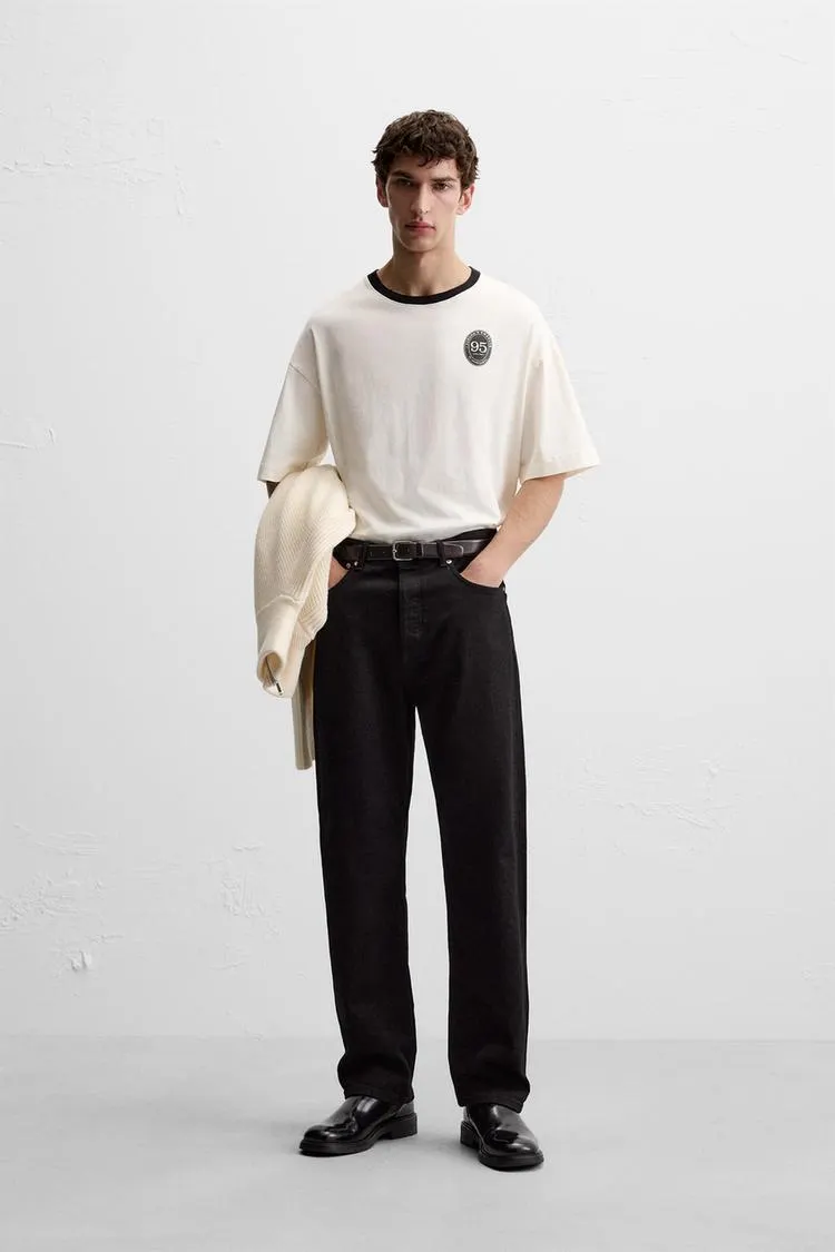 CAMISETA ESTAMPADOS COMBINADOS