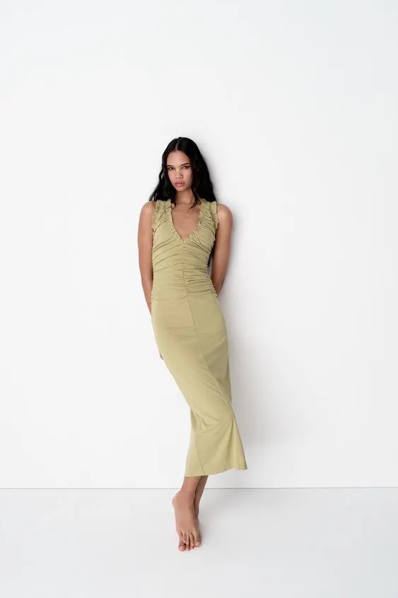 VESTIDO MIDI VOLANTES