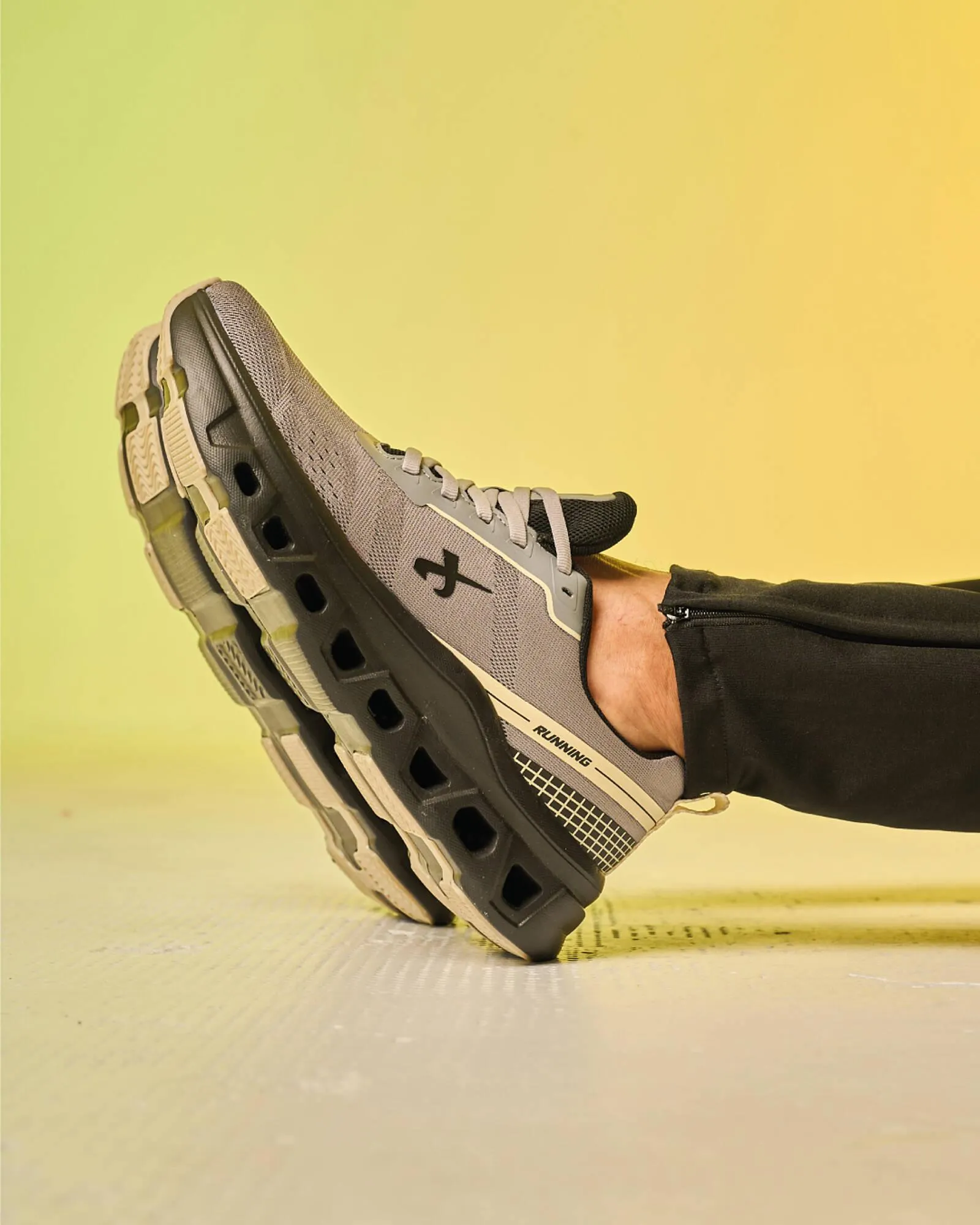 Ofertas de Catálogo Jaguar Shoes 9 de mayo al 22 de mayo 2025 - Página 1 del catálogo