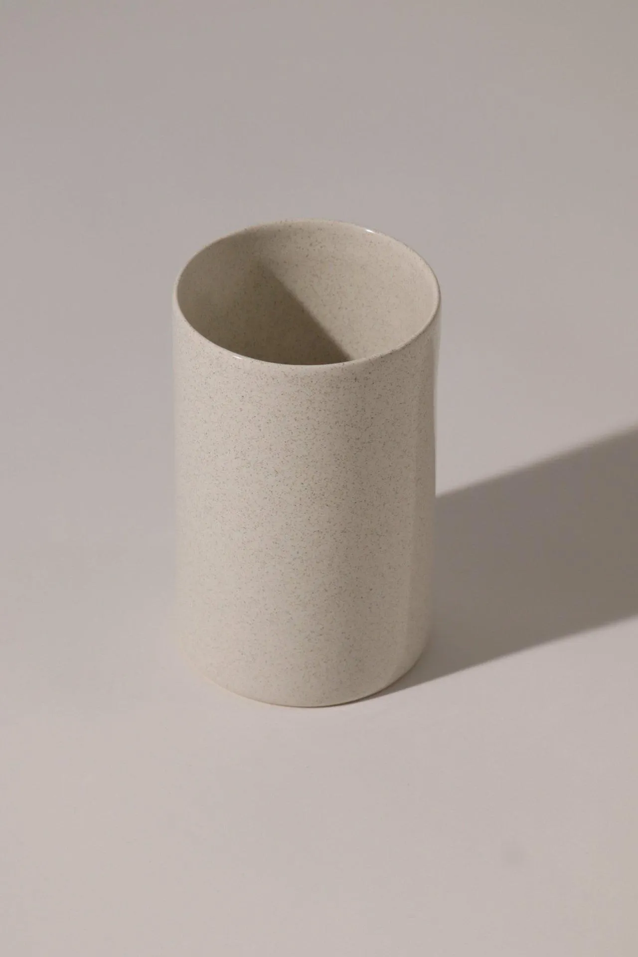 Florero Amparo Crudo