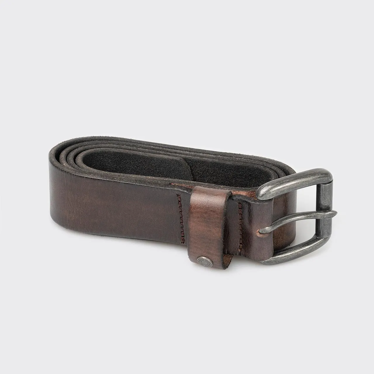 CINTURÓN CUERO BATANADO REMACHE