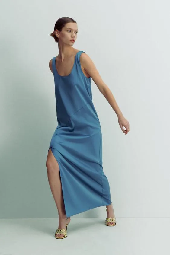 VESTIDO LARGO SATINADO