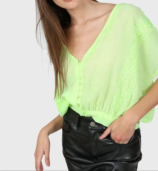 blusa attina