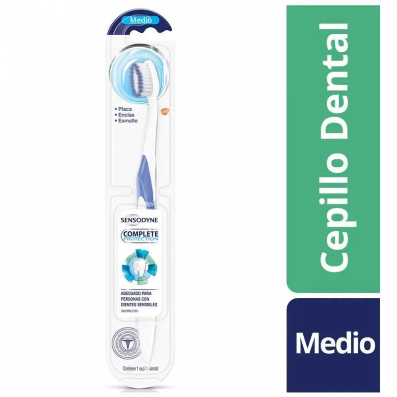 Cepillo Dental Medio Complete Protect Sensodyne x 1 Un.