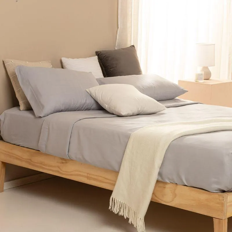 Juego de Sábanas Queen Size Micro Liso