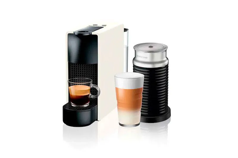 Cafetera Nespresso Essenza Mini Blanco Bundle A3C30-AR-WH-NE