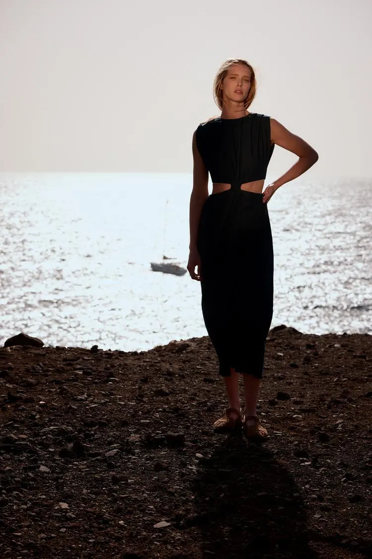 VESTIDO MIDI CUT OUT