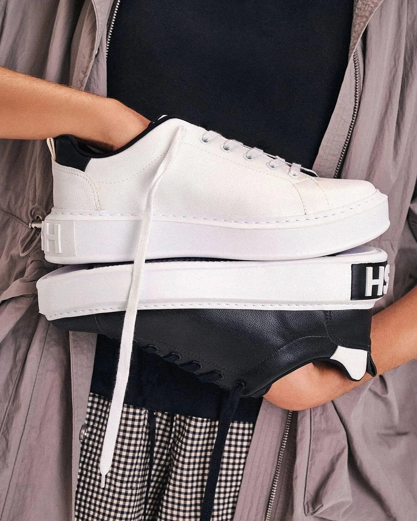 Ofertas de Catálogo Hush Puppies 3 de febrero al 28 de febrero 2025 - Página 1 del catálogo