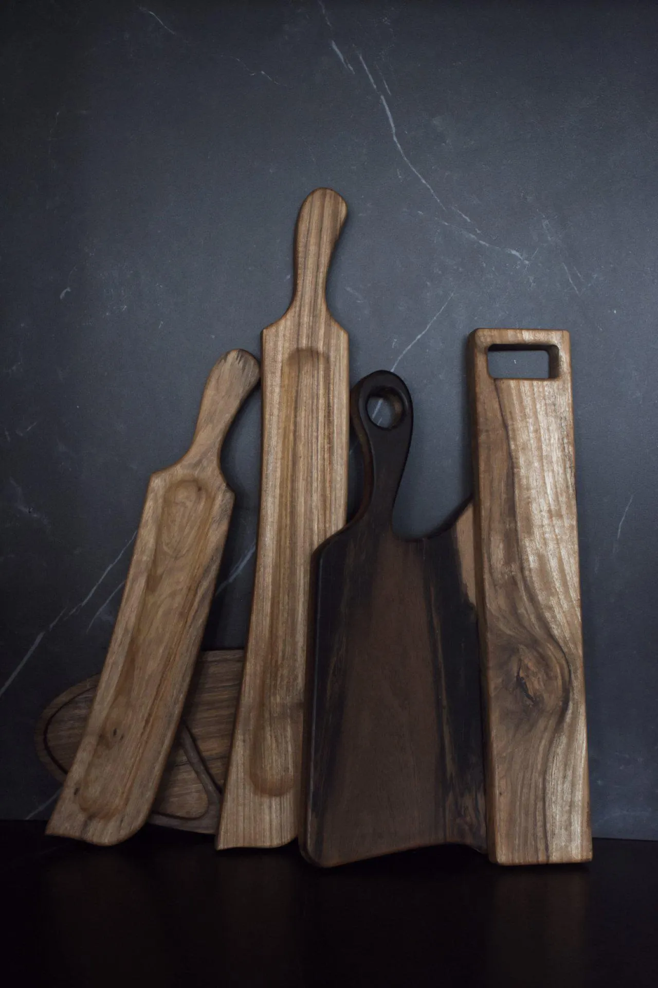 Tabla Thais en madera Petiribí