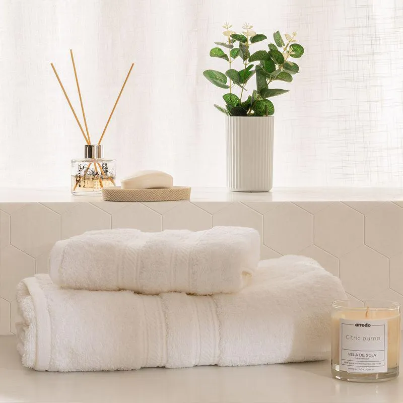 Juego de Toalla y Toallón Lisa Diagonal