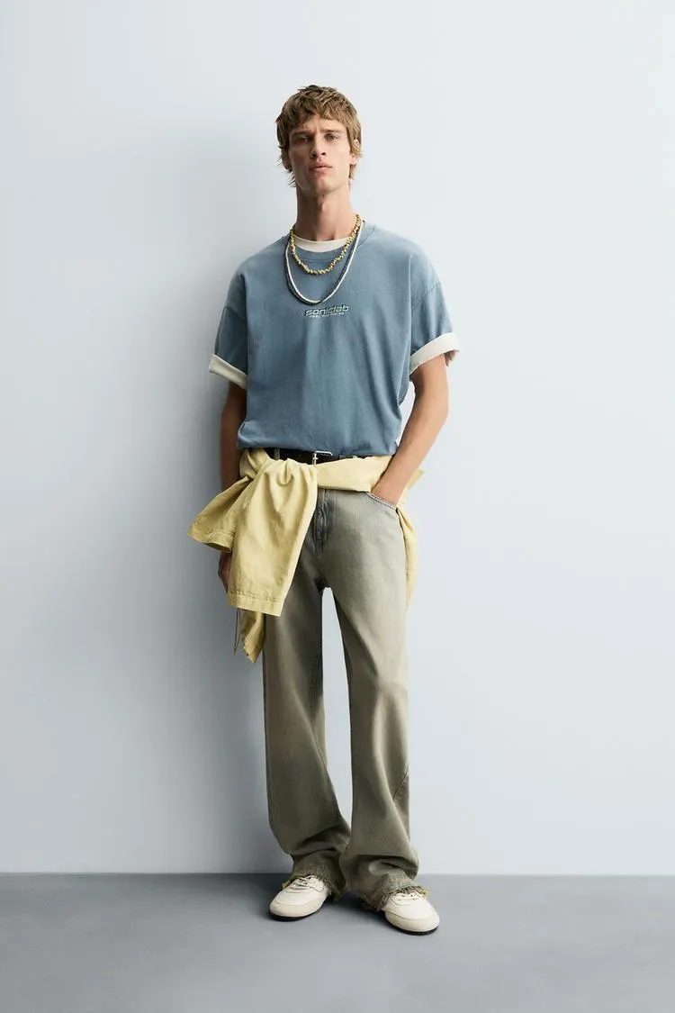 CAMISETA GRÁFICOS LAVADO