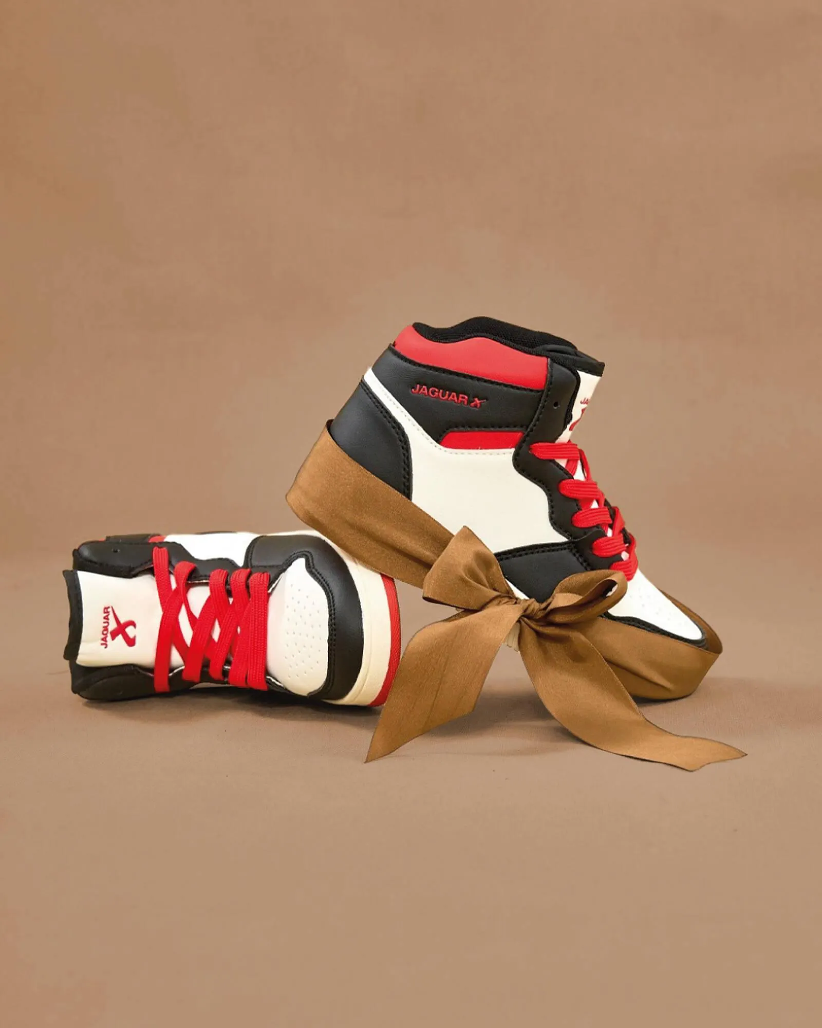 Ofertas de Catálogo Jaguar Shoes 2 de enero al 8 de enero 2026 - Página 1 del catálogo