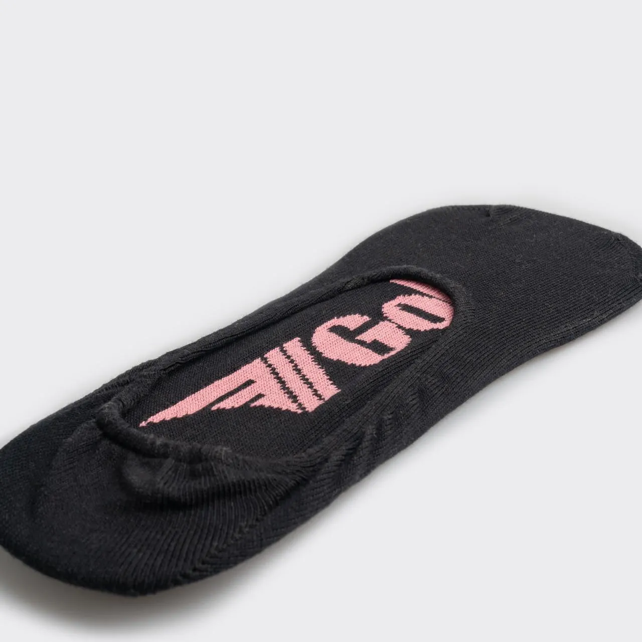 MEDIA INVISIBLE LOGO COLOR