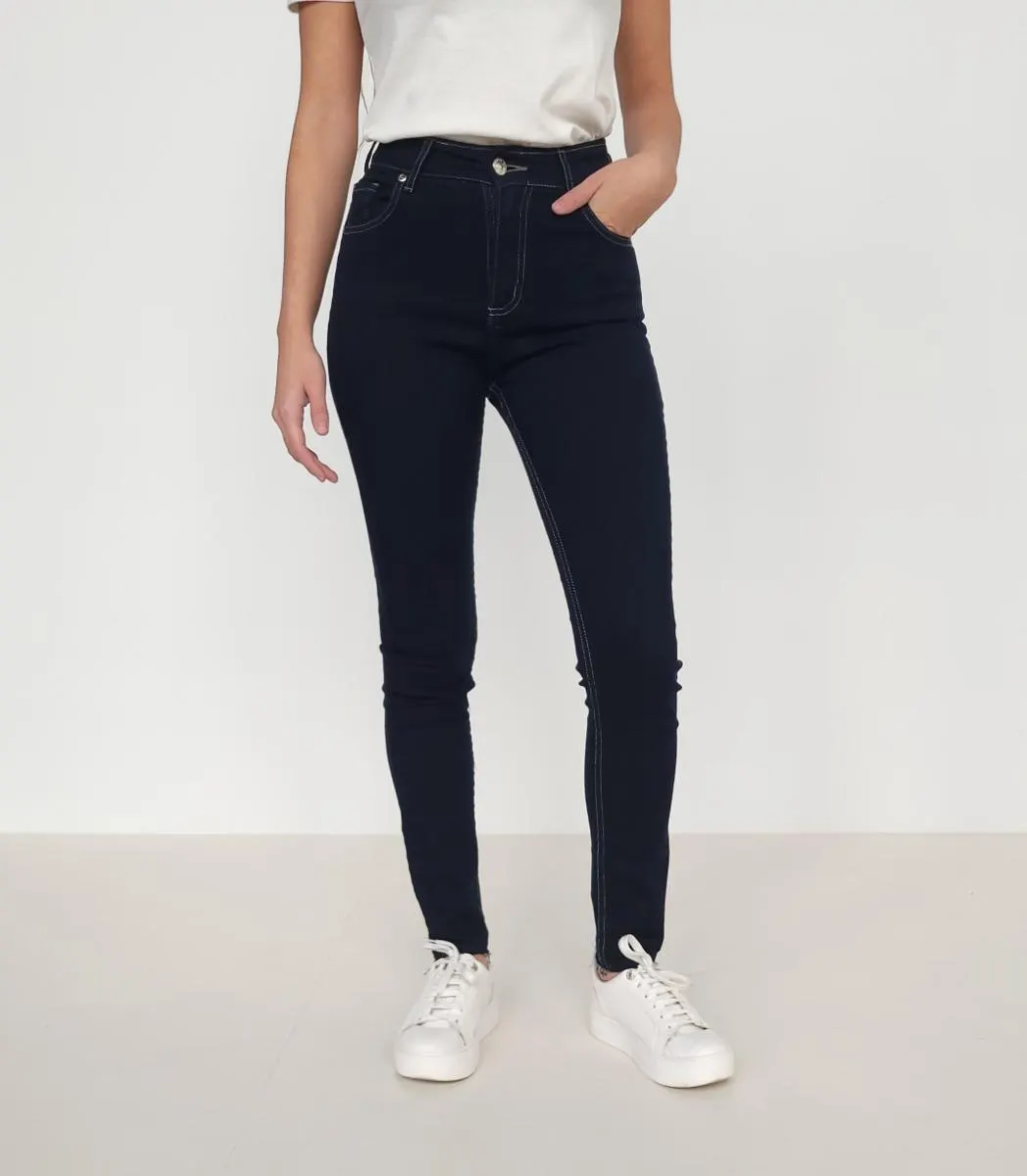 JEAN JULIA BLUE CLAYTON