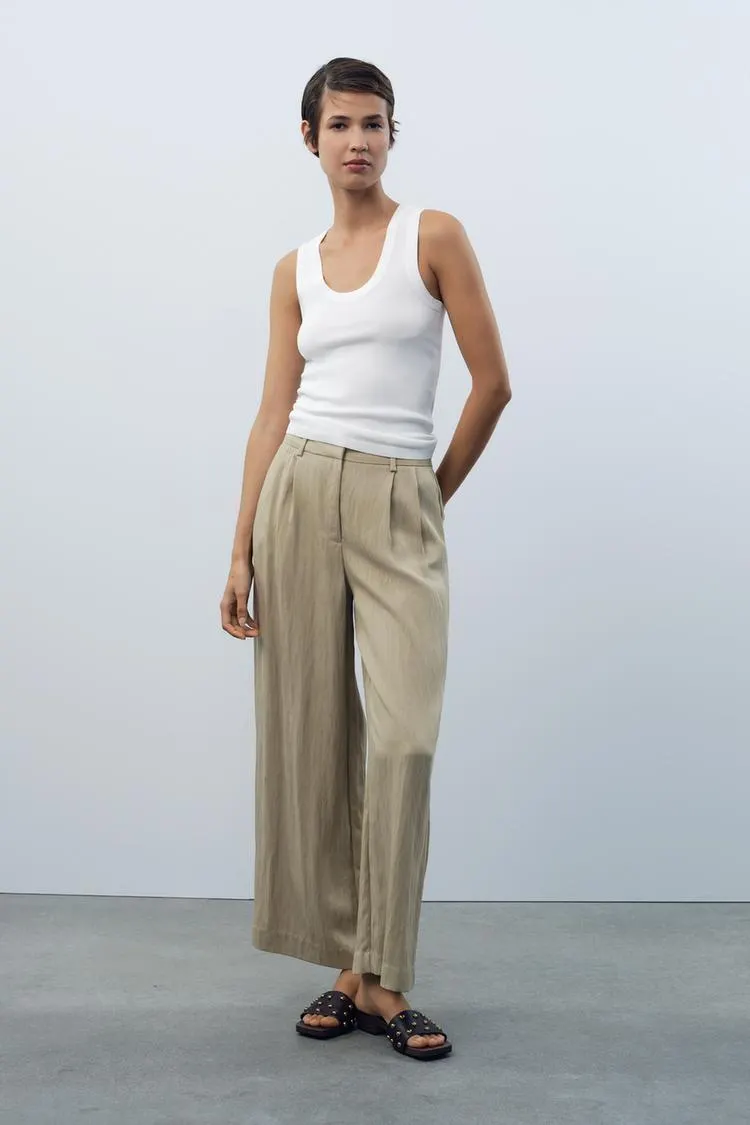 PANTALÓN PINZAS TIRO ALTO