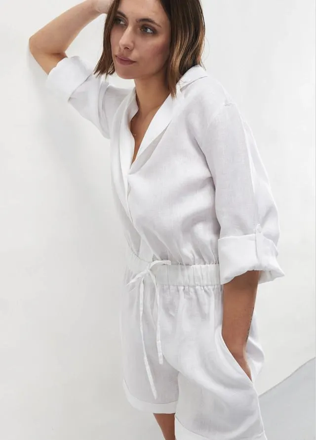 MONO LA ESPADA EN LA PIEDRA