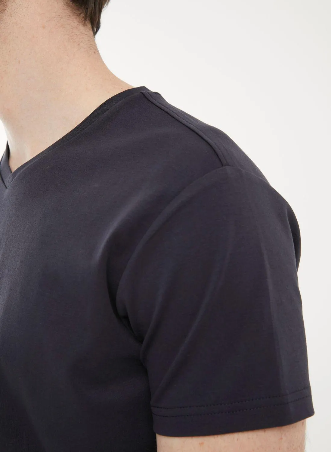 Cuello v liquid cotton