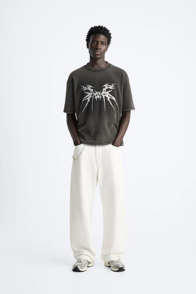 CAMISETA PUNTO ESTAMPADO RELIEVE