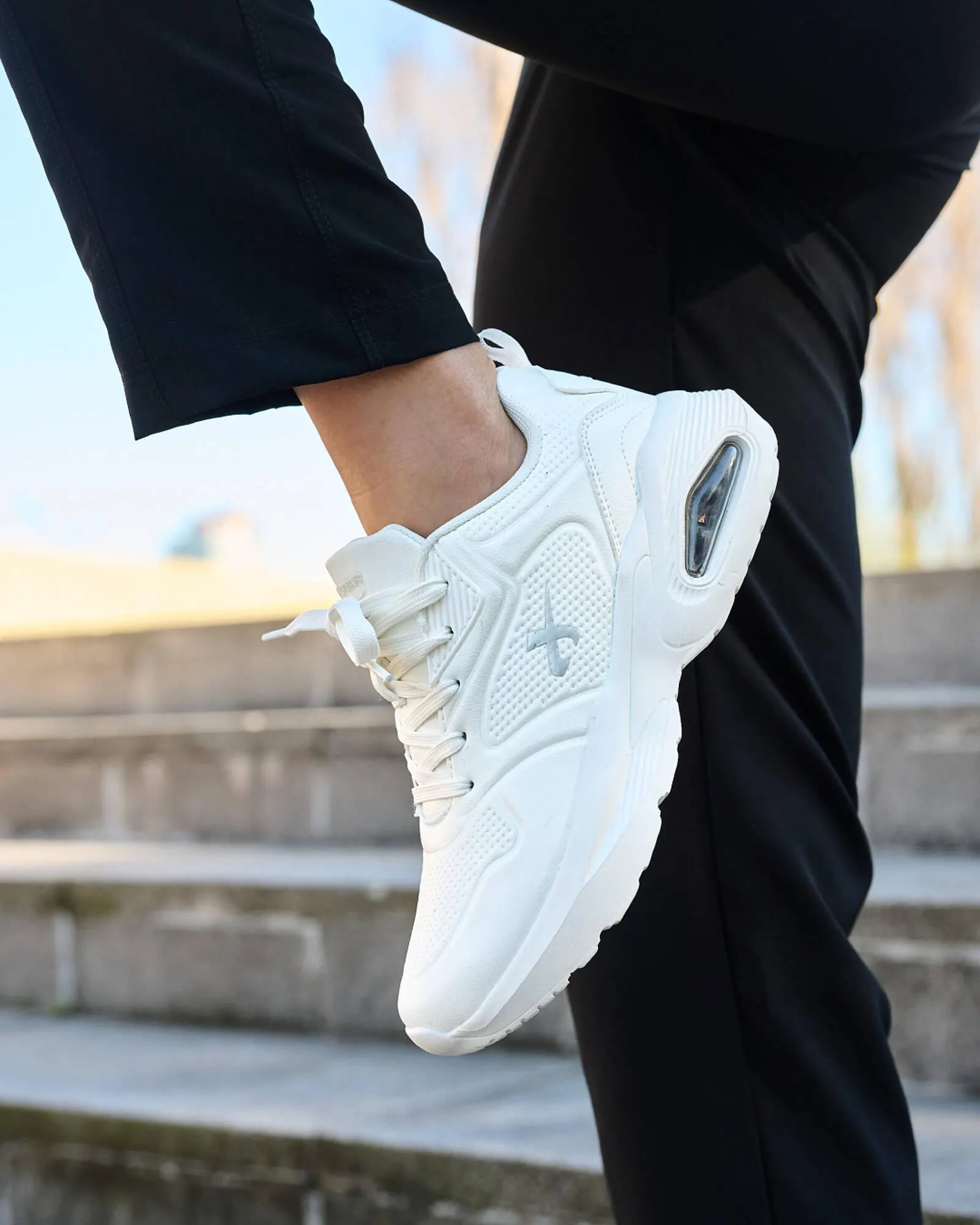 Ofertas de Catálogo Jaguar Shoes 19 de marzo al 22 de marzo 2026 - Página 1 del catálogo