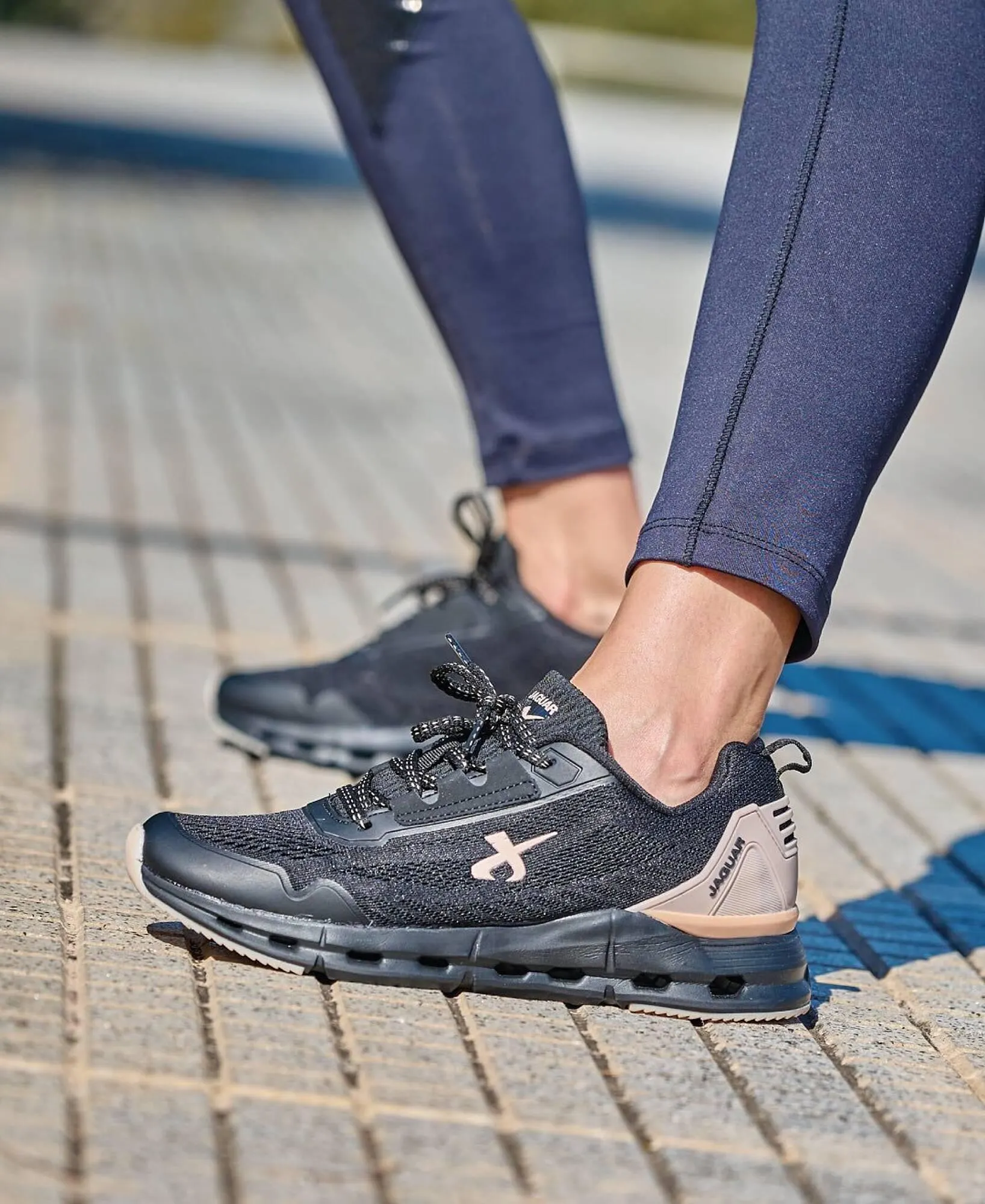 Catálogo Jaguar Shoes - 1