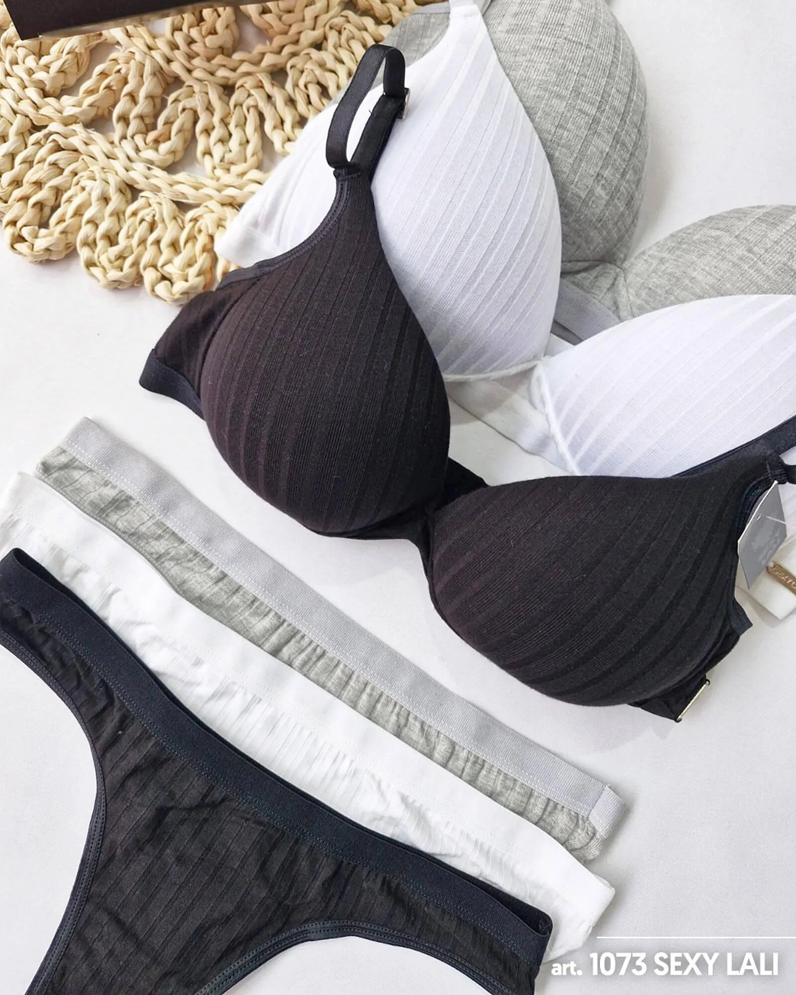 Ofertas de Catálogo Lencería Julieta 7 de agosto al 31 de agosto 2025 - Página 1 del catálogo