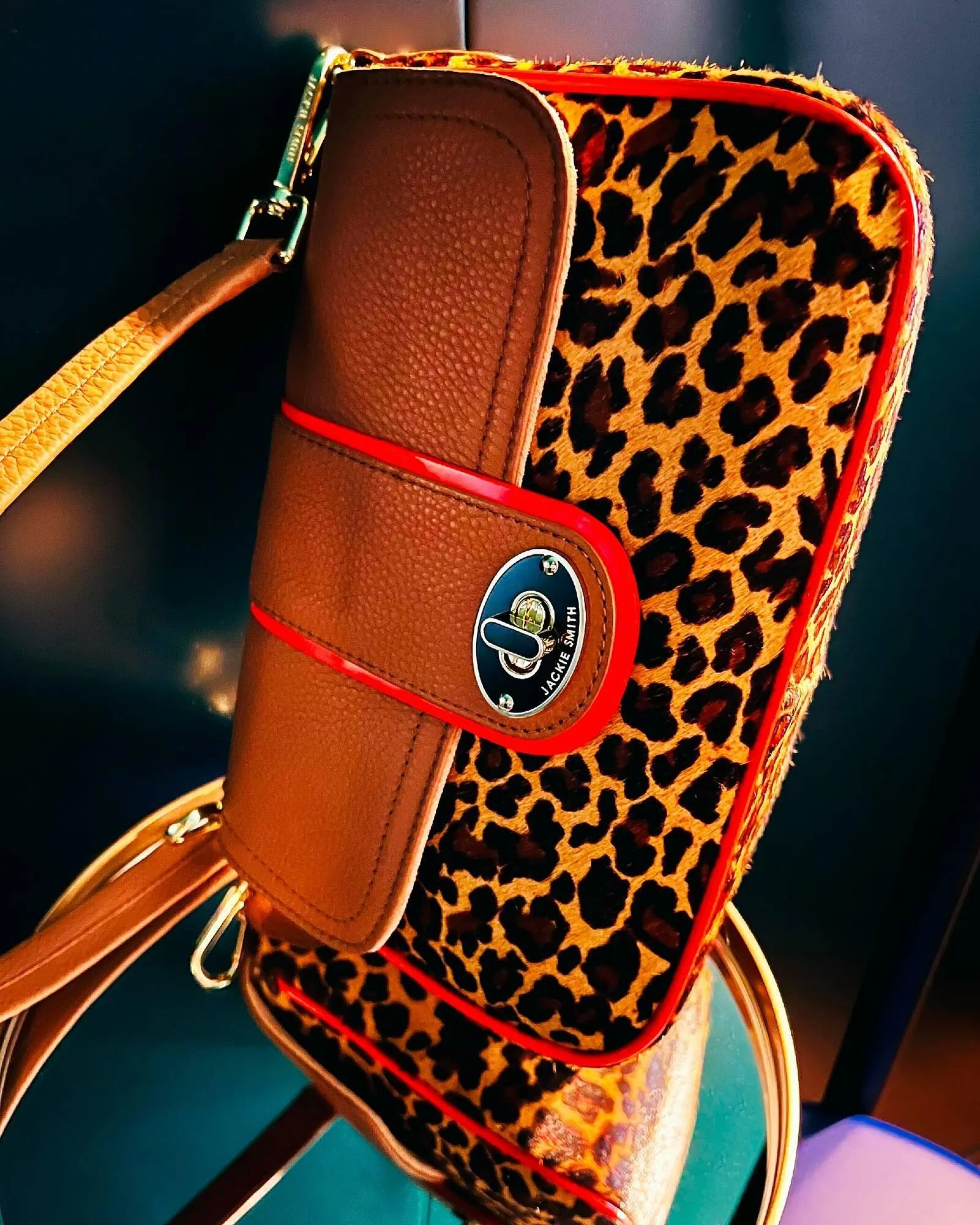 Ofertas de Catálogo Jackie Smith 19 de septiembre al 31 de octubre 2024 - Página 1 del catálogo