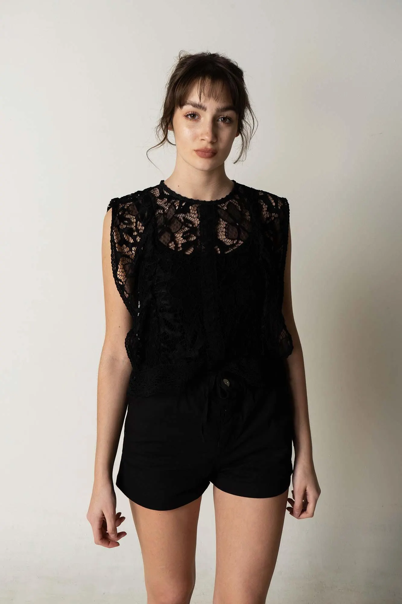 blusa luz negro