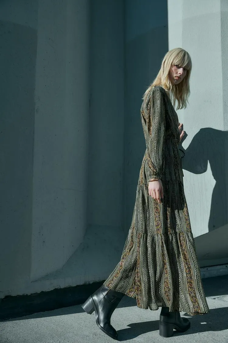 VESTIDO MIDI ESTAMPADO CINTURÓN