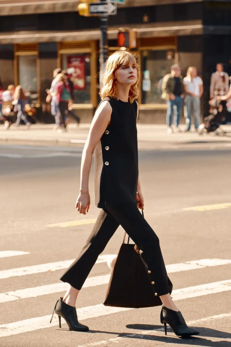 TOP PUNTO BOTONES LATERALES