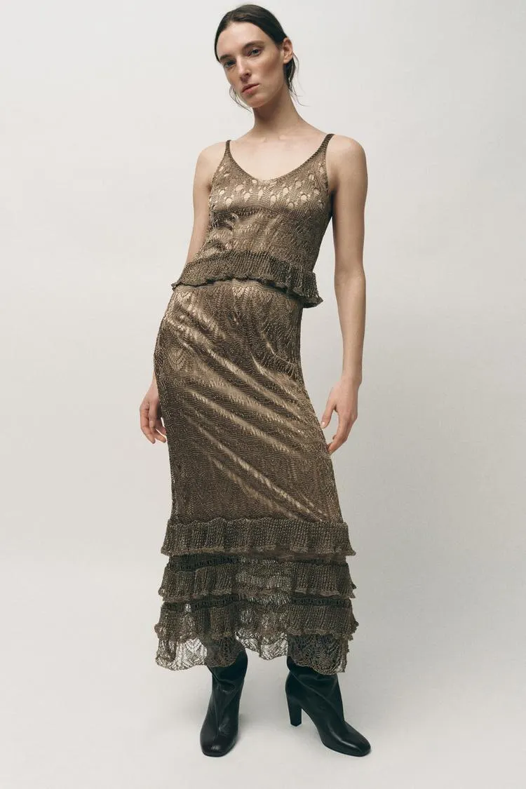 VESTIDO MIDI PUNTO VOLANTES