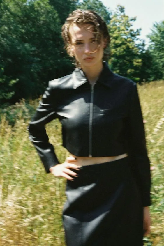 FALDA MIDI EFECTO PIEL