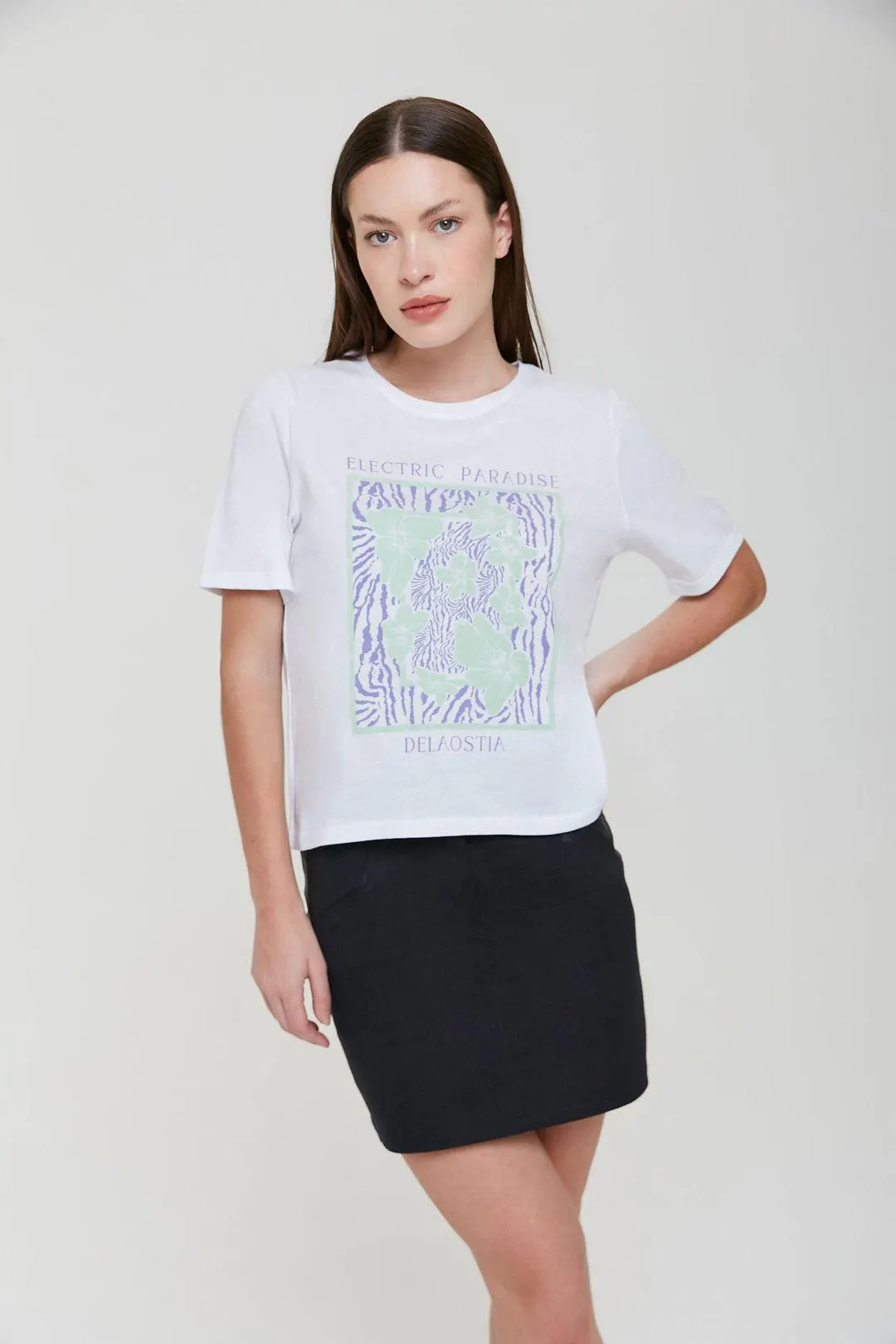 Remera Electric Paradise - Blanco