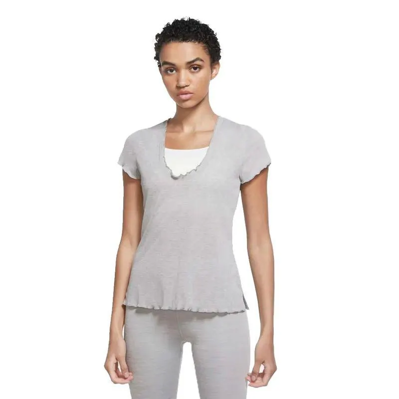 REMERA NIKE PERFORMANCE YOGA CORE DE MUJER