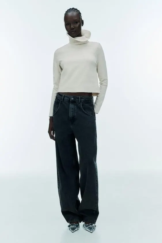 CAMISETA CUELLO SUBIDO