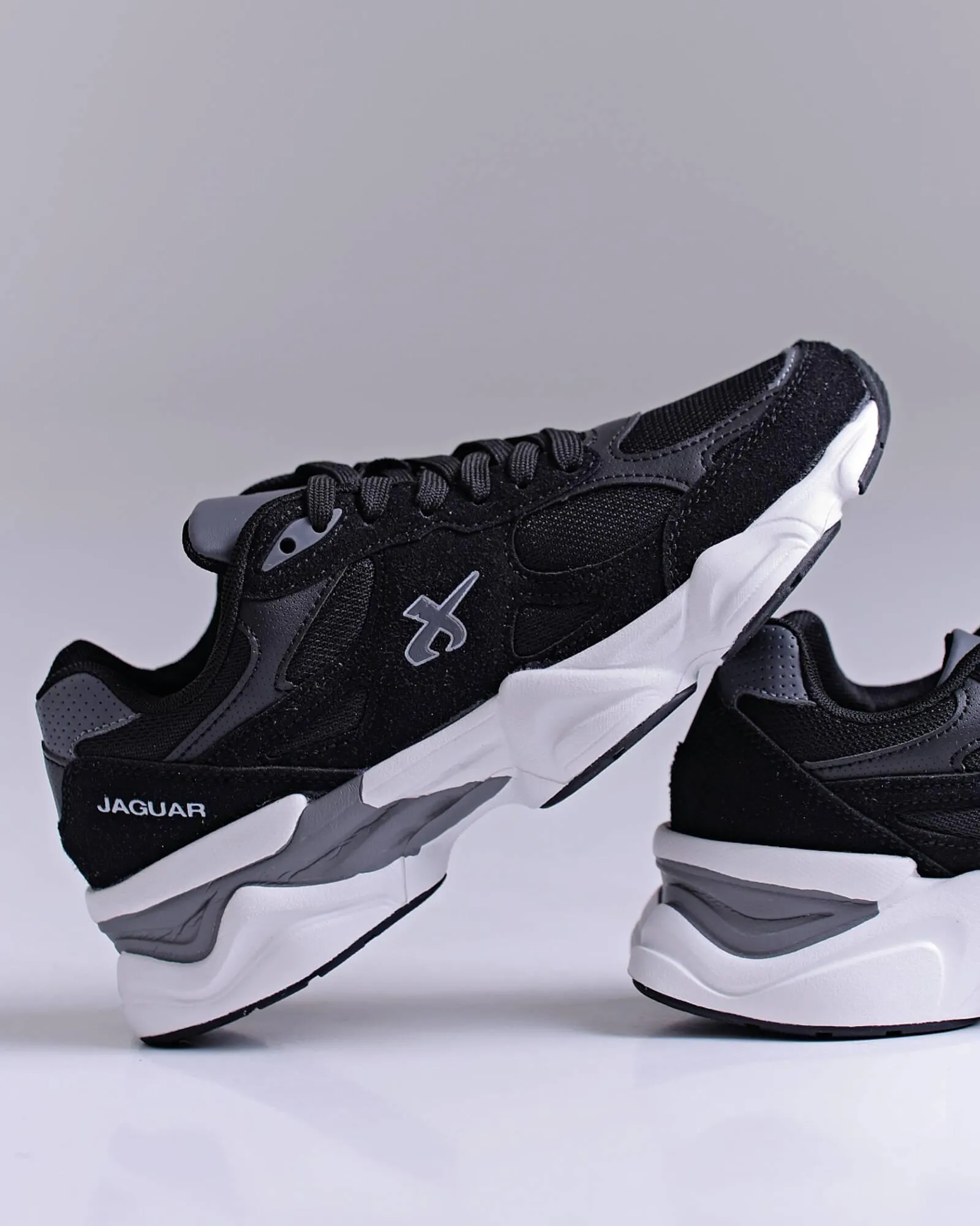 Ofertas de Catálogo Jaguar Shoes 1 de julio al 31 de julio 2025 - Página 1 del catálogo