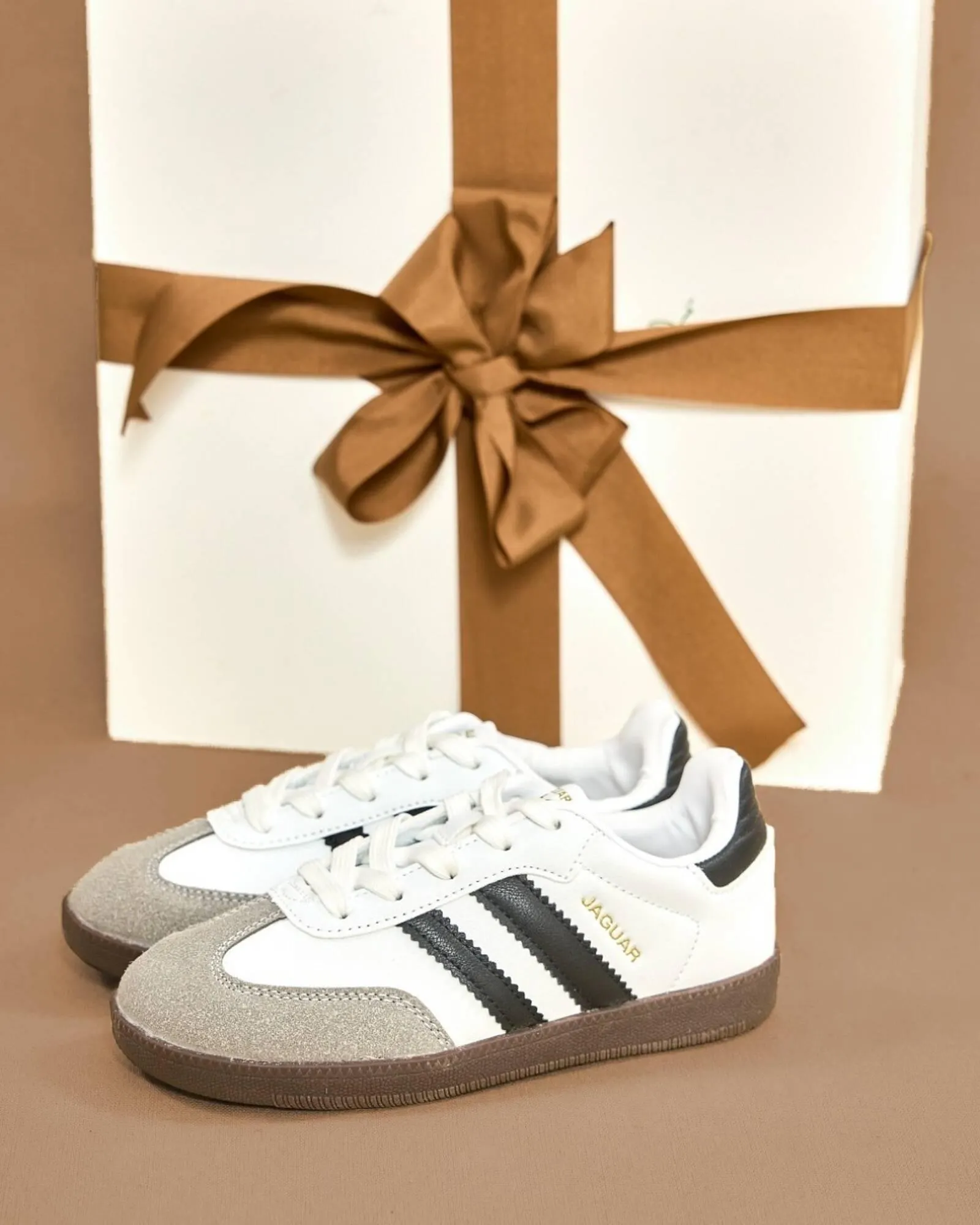 Ofertas de Catálogo Jaguar Shoes 29 de diciembre al 4 de enero 2026 - Página 4 del catálogo