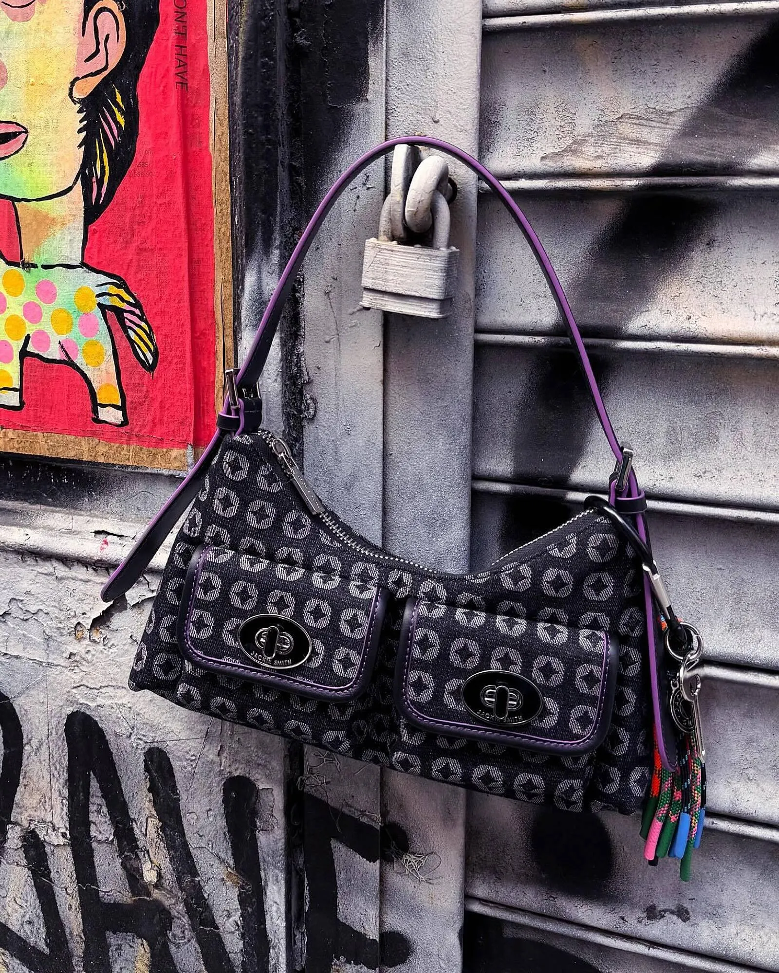 Ofertas de Catálogo Jackie Smith 18 de marzo al 31 de marzo 2026 - Página 1 del catálogo