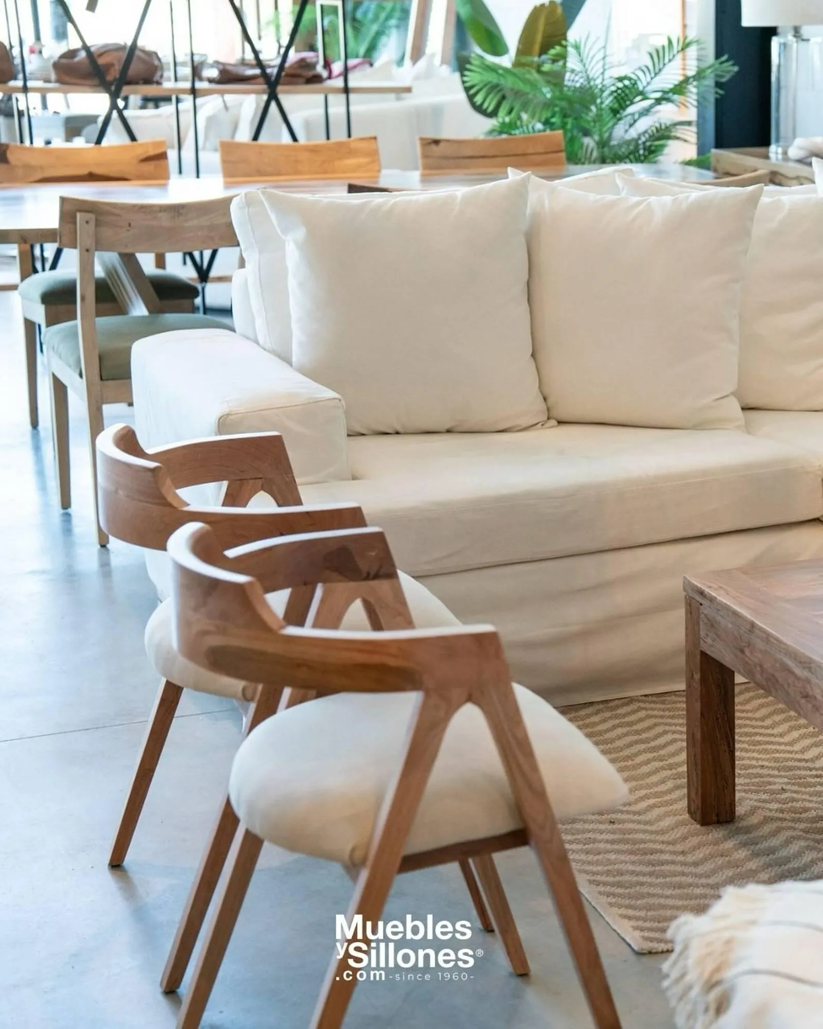 Ofertas de Catálogo Muebles y Sillones.com 4 de marzo al 17 de marzo 2026 - Página 1 del catálogo
