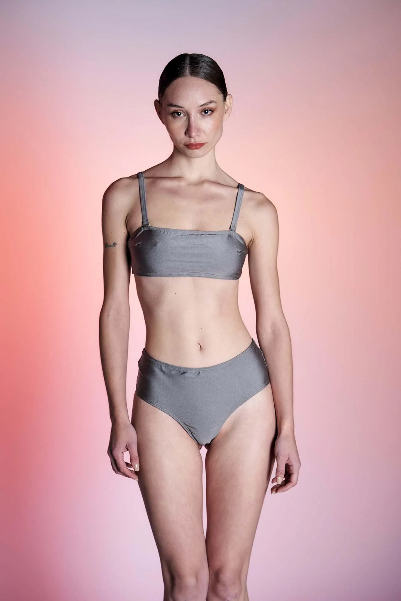 bikini luna gris
